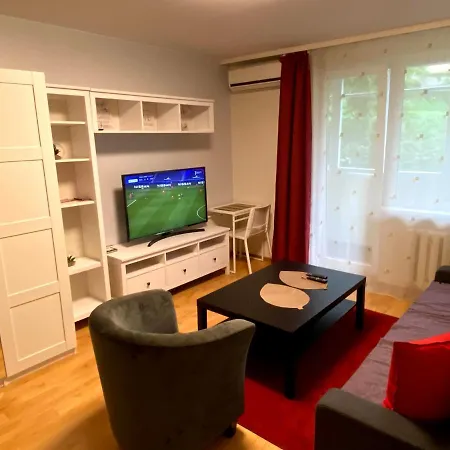 Your - Apartment, Balcony, Parking & Self Check-in וילנה