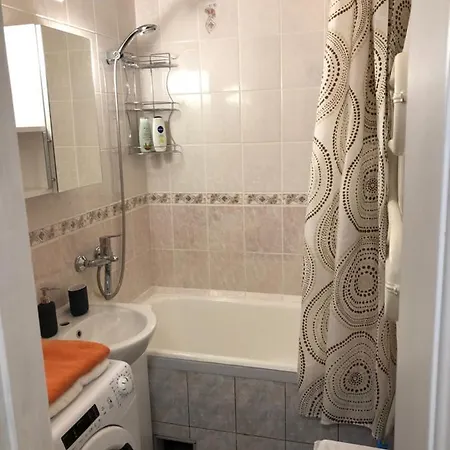 Your - Apartment, Balcony, Parking & Self Check-in דירה *